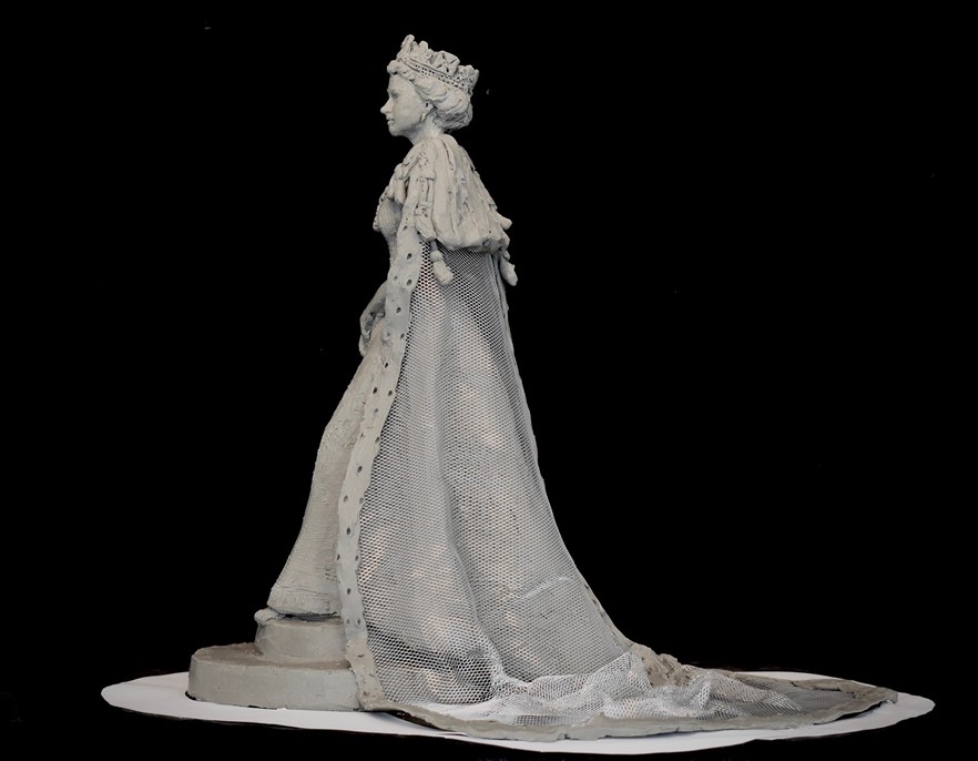 Young Queen Elizabeth II Romsey maquette