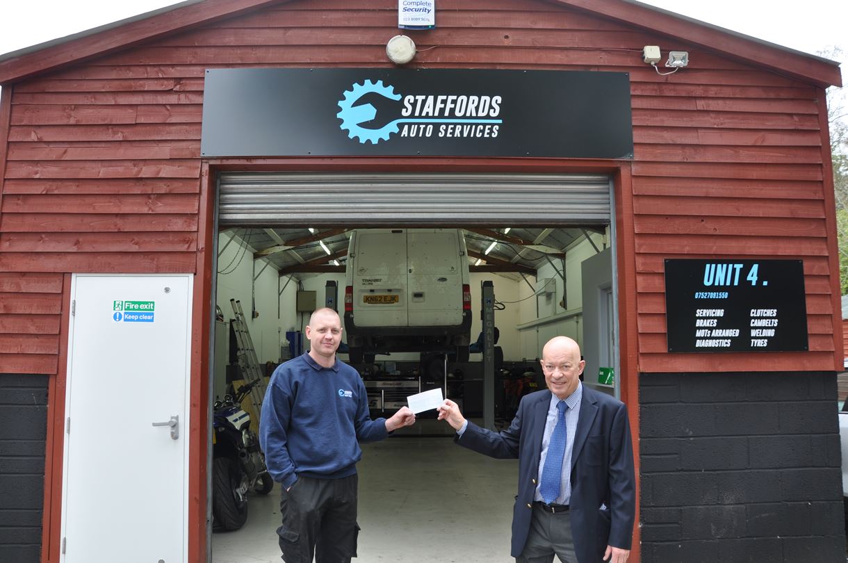 Cllr Maltby presents Business Incentive Grant to Robert Stafford of Staffords Auto Services
