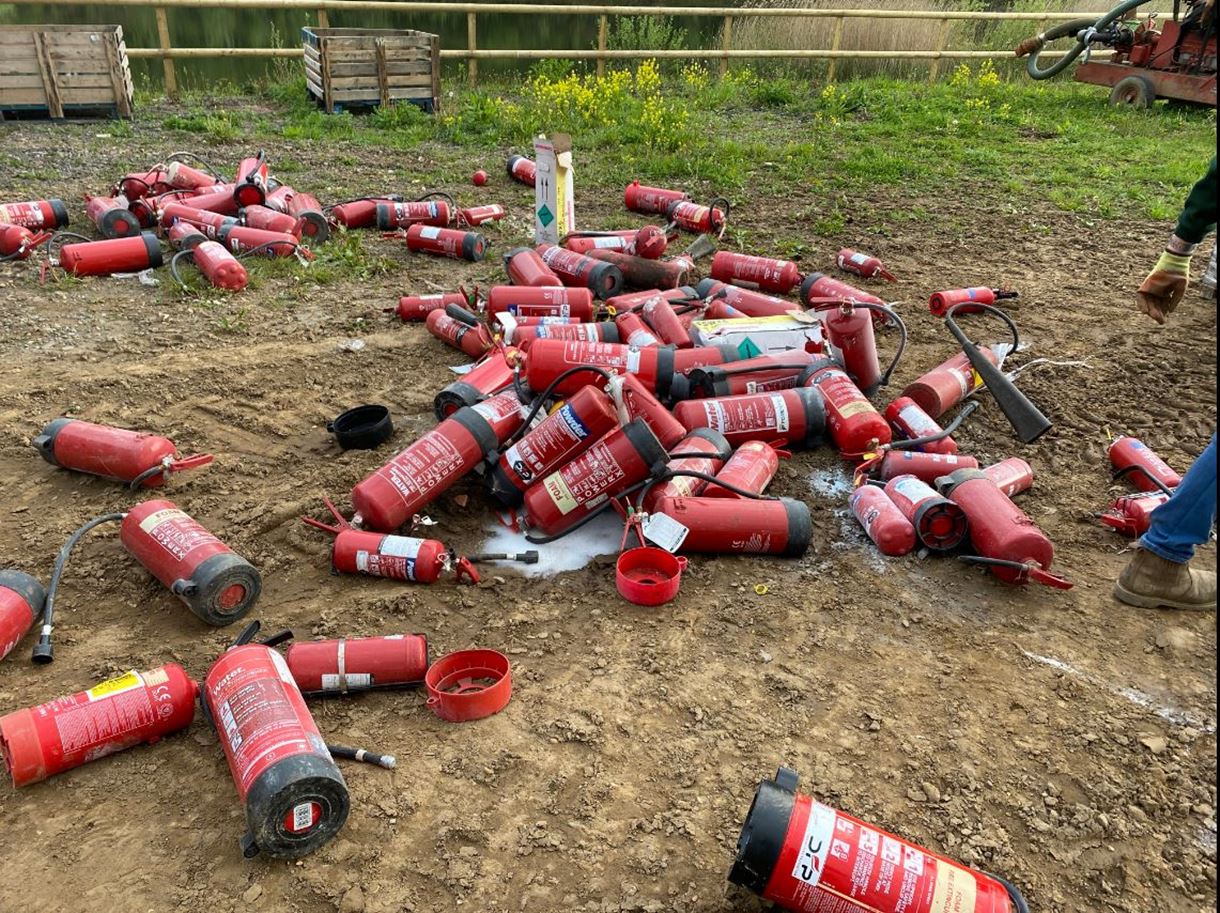 Fire extinguishers fly-tipped at Giles lane